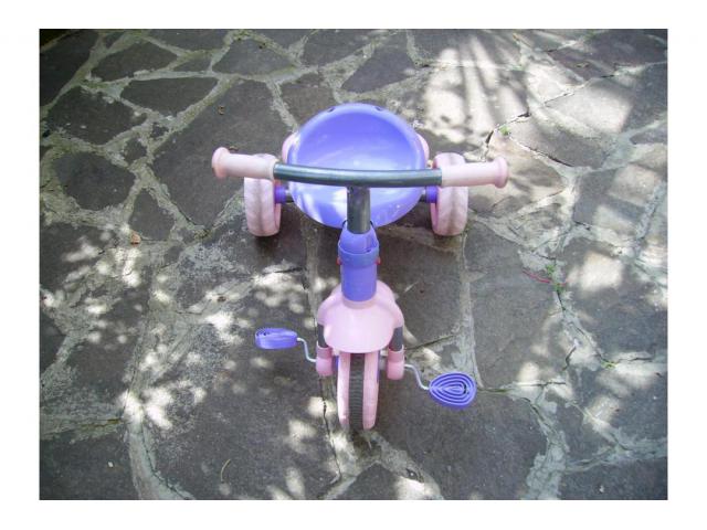 Triciclo per bambin