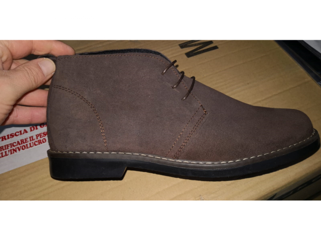 Stock calzature uomo MADE IN ITALY