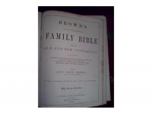 Antica bibbia inglese dell'800